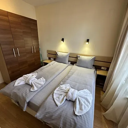 Belmont Urban One Bedroom Apartament *